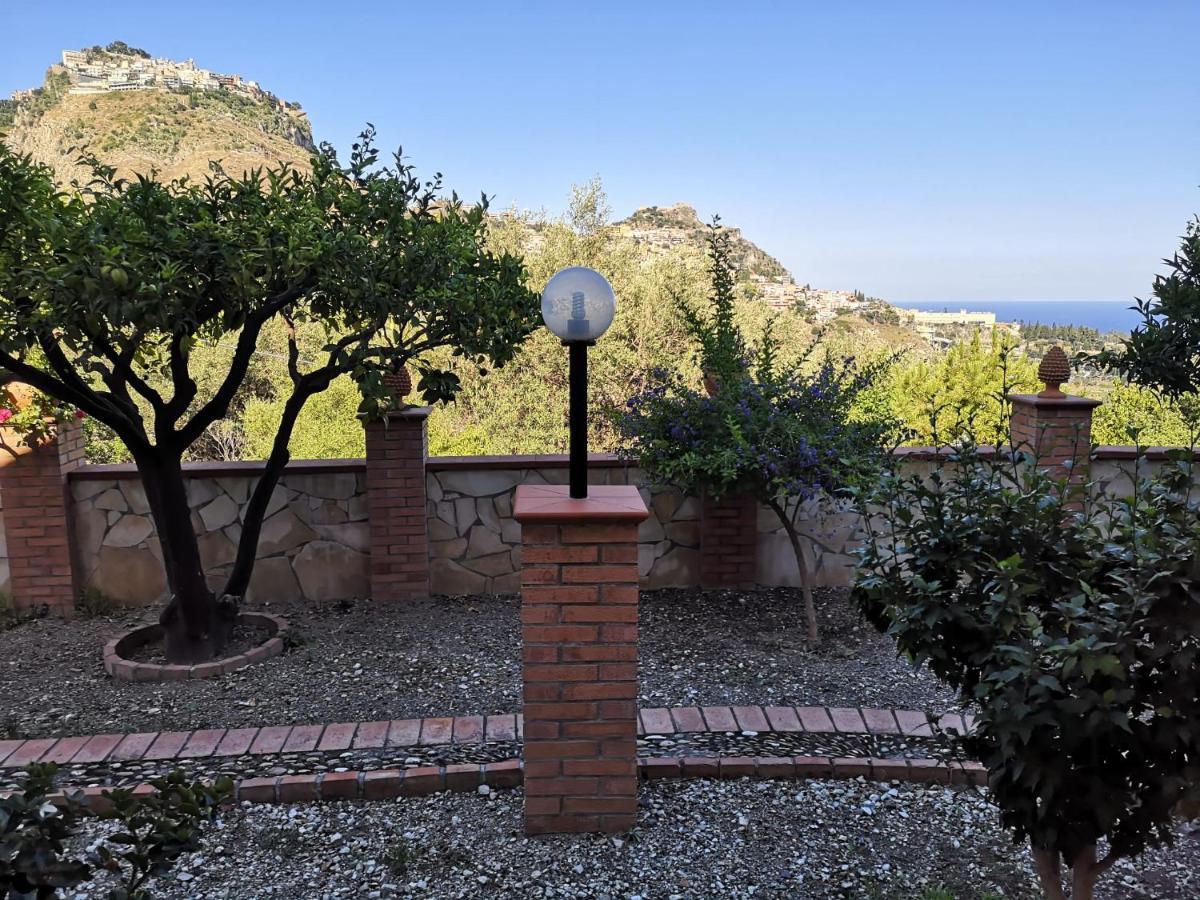 Villa Chris Taormina Eksteriør bilde